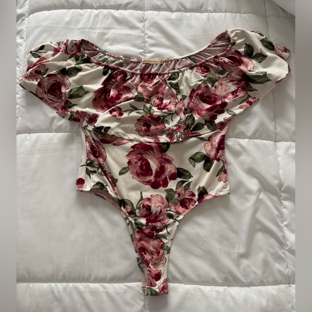 Heart & Hips Floral Bodysuit